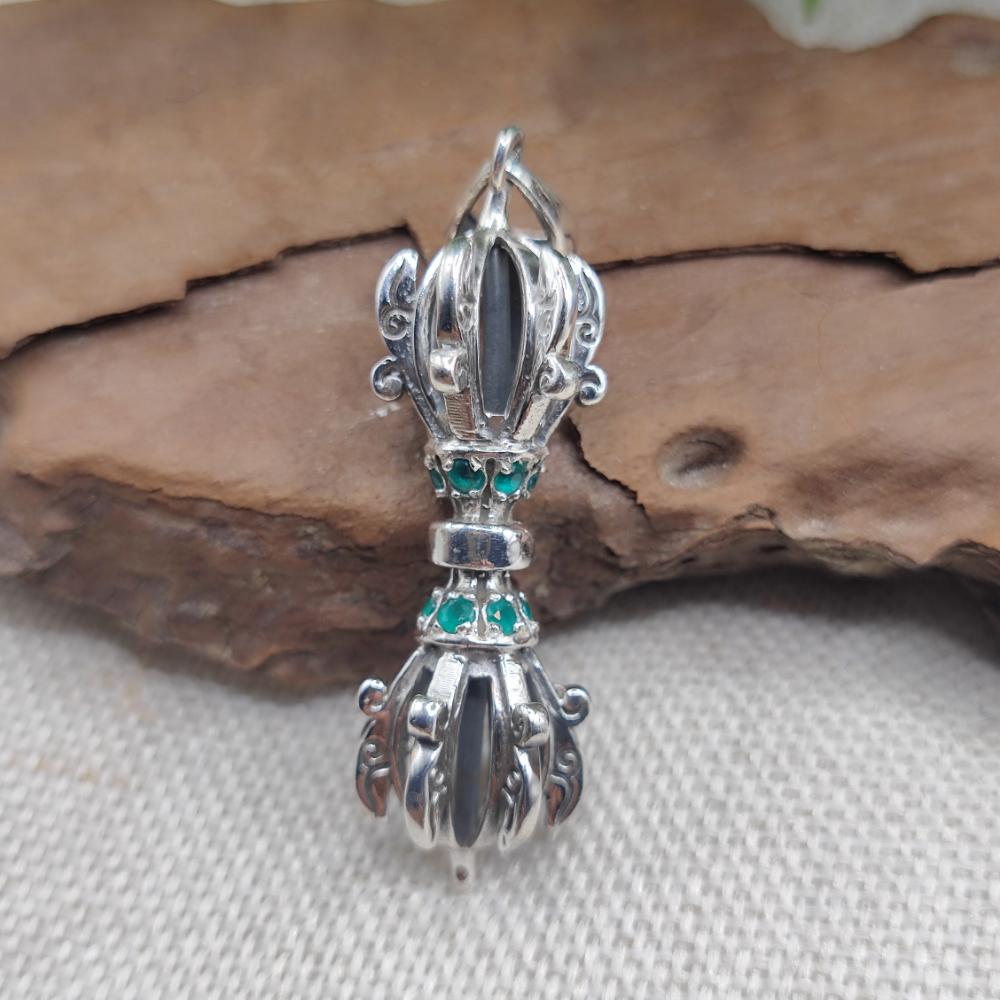 Ciondolo con Dorje in argento 925 - KAMARIA