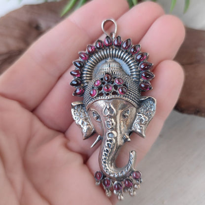 Ciondolo in argento 925 elefante con pietra - HARITARI