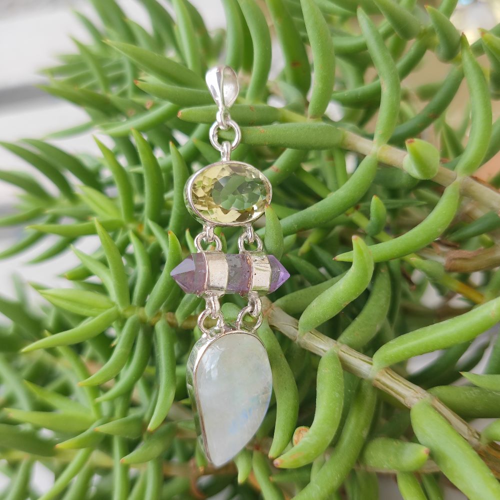 Ciondolo etnico in argento 925 con pietra - CHATALISA