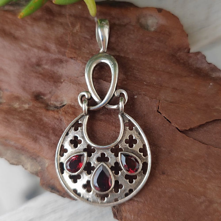 Ciondolo etnico in argento 925 con pietra - HABRA