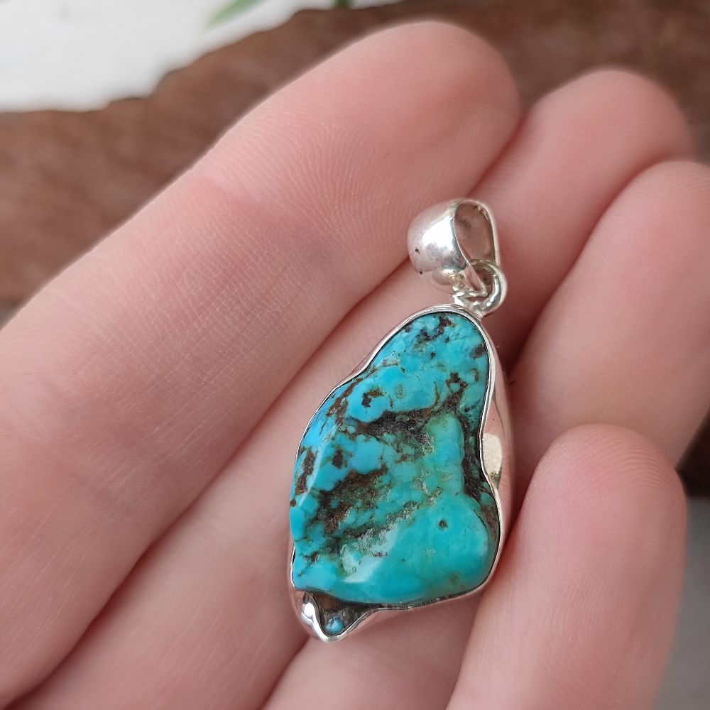 Ciondolo artigianale in argento 925 con pietra - JUNPUT