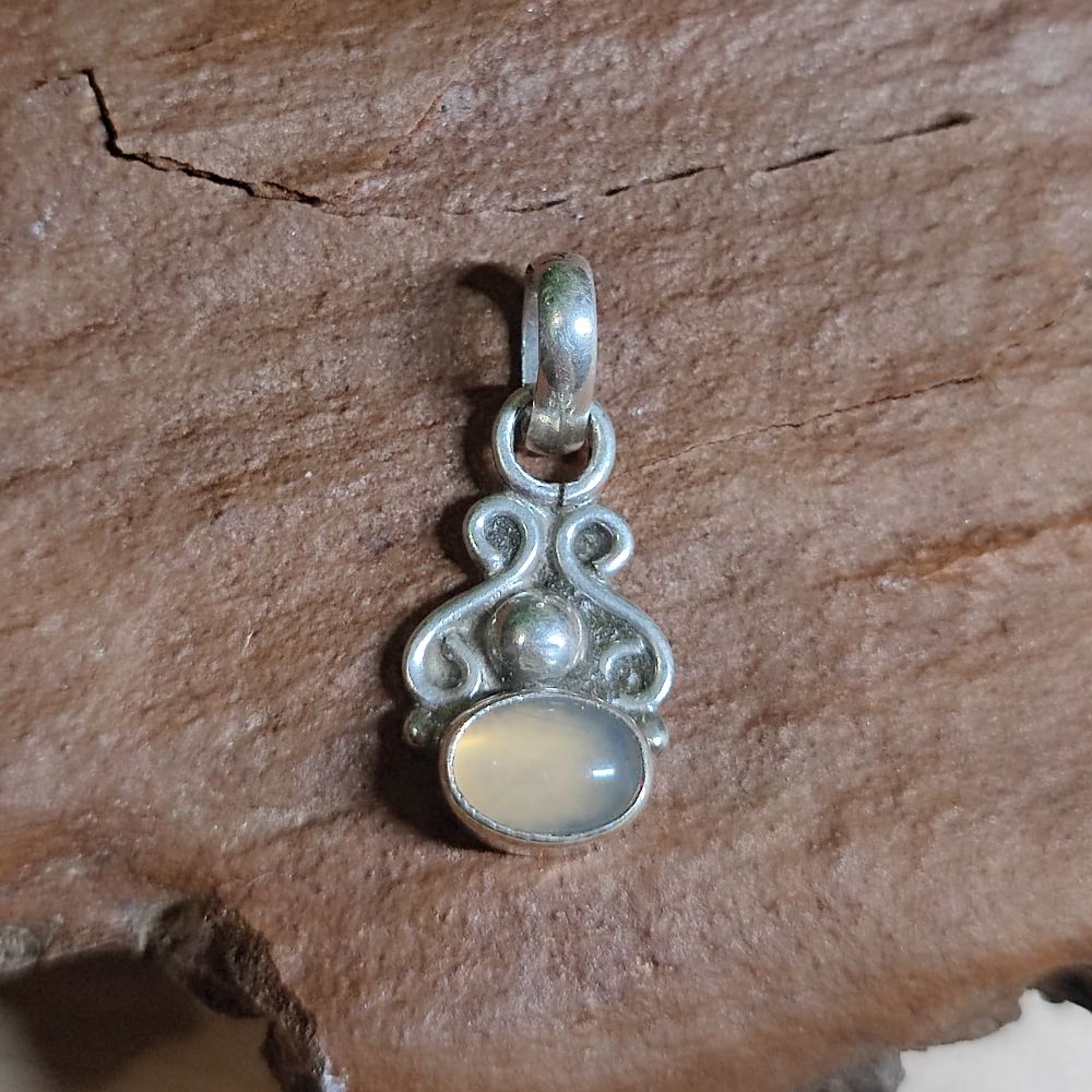 Ciondolo in argento 925 con pietra - MARGOMUNDA