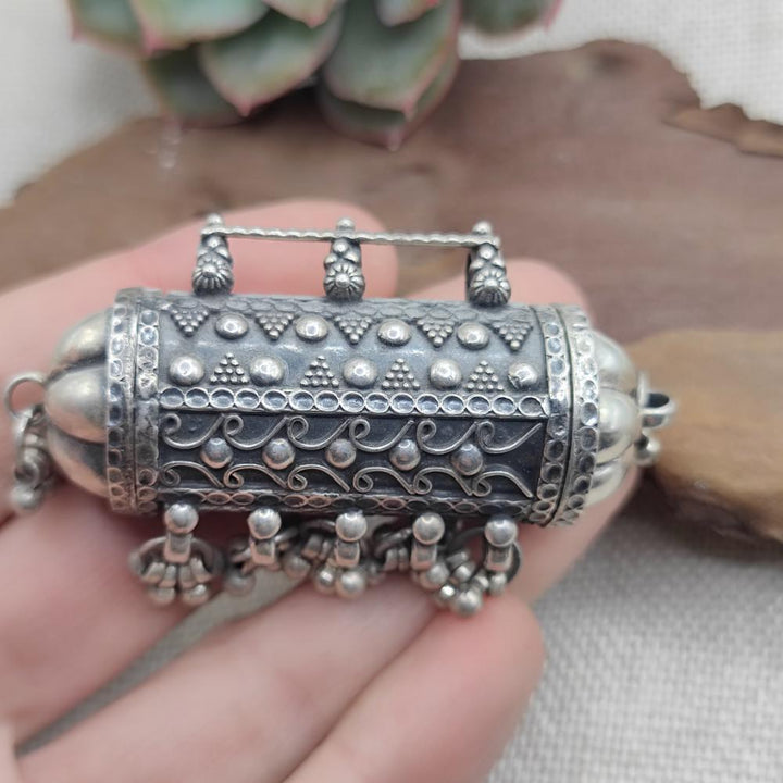 Ciondolo etnico porta preghiere argento 925 - PUTTUR