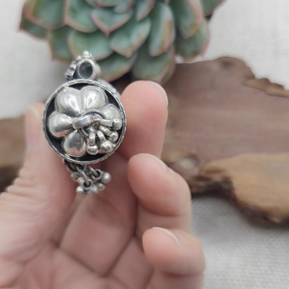 Ciondolo etnico porta preghiere argento 925 - PUTTUR