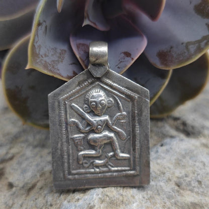 Ciondolo etnico in argento antico Hanuman - AGNIVESH