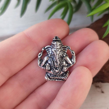Ciondolo Ganesh in ottone argentato - KAFAL