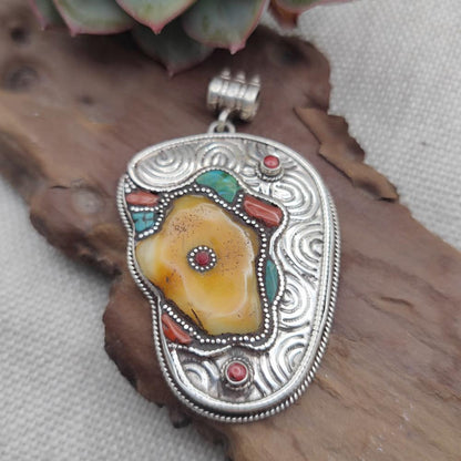 Ciondolo etnico tibetano in argento 925 ambra - YADAGI