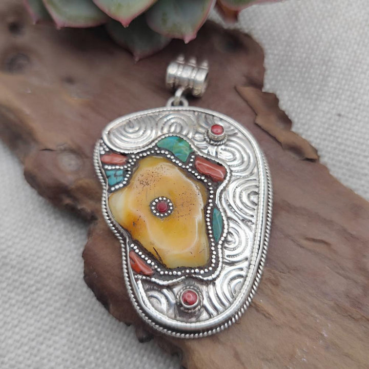Ciondolo etnico tibetano in argento 925 ambra - YADAGI