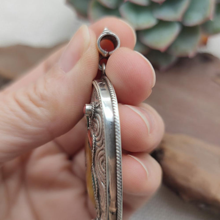 Ciondolo etnico tibetano in argento 925 ambra - YADAGI
