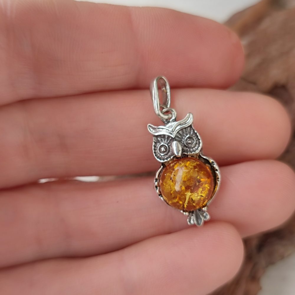 Ciondolo in argento 925 con pietra e gufo - PANKSURA