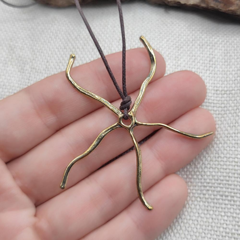 Ciondolo in ottone dorato stella marina - HITODE