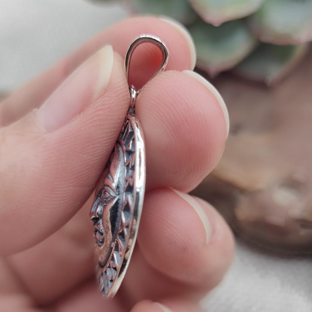Ciondolo in argento 925 con Sole e Luna - SRIRAMNAGA