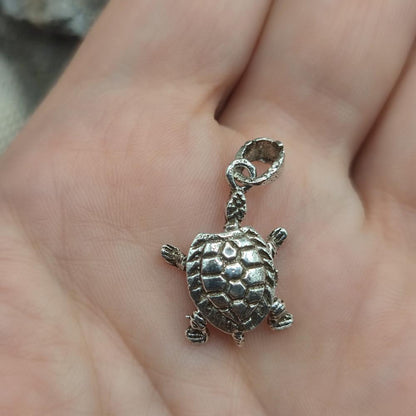 Ciondolo tartaruga in argento 925 - INDRAYA