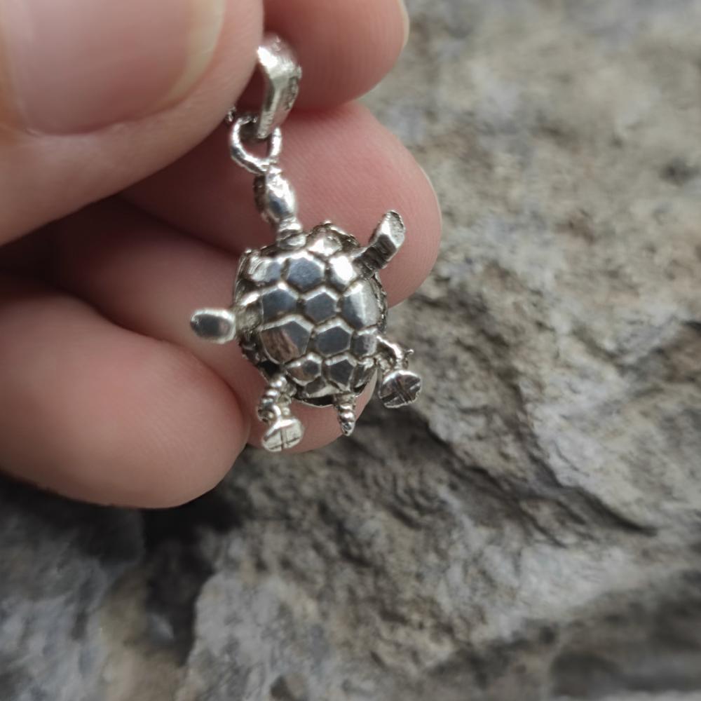 Ciondolo tartaruga in argento 925 - INDRAYA