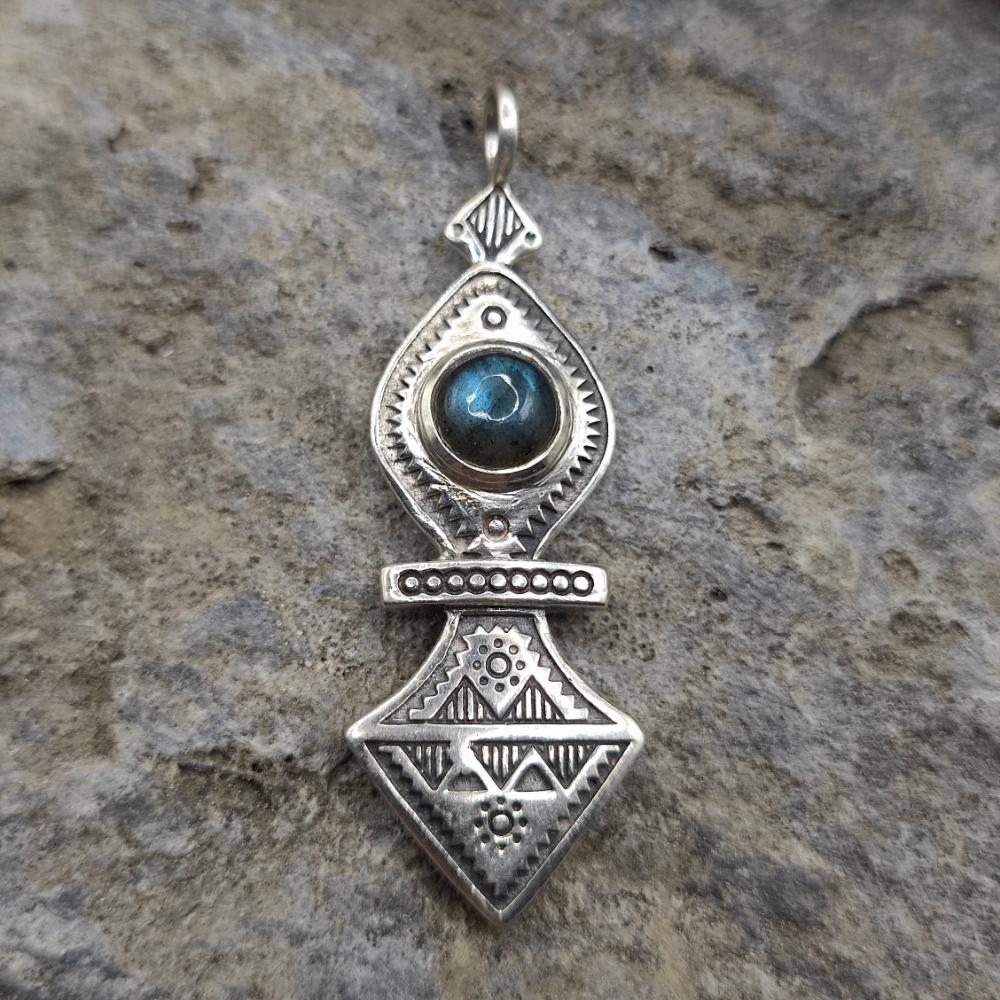 Ciondolo Tuareg in argento 925 labradorite - NUZVID