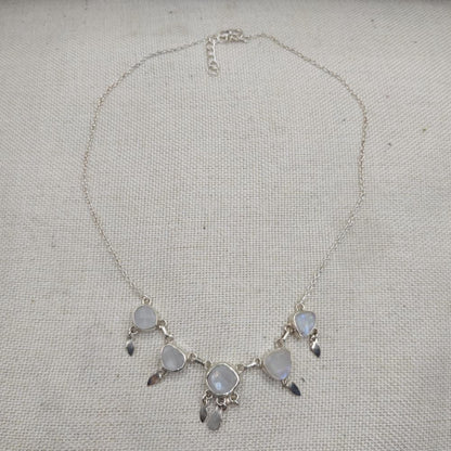 Collana in argento 925 con pietra di luna - RUHANI