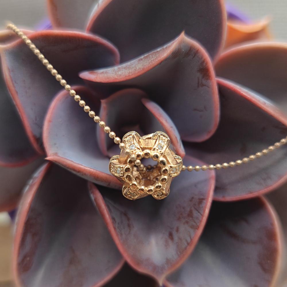 Collana in argento rosé con zirconi - NIRAYA