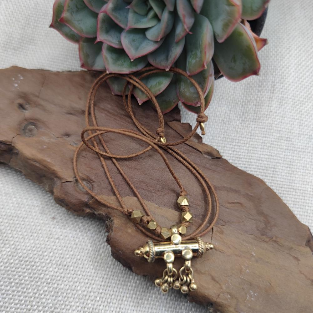 Collana artigianale con portapreghiere in ottone - SULTEJ