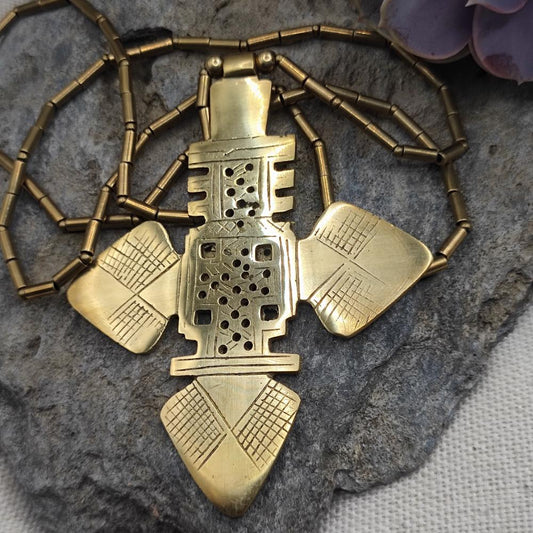 Collana etnica in ottone con ciondolo - KARIMA