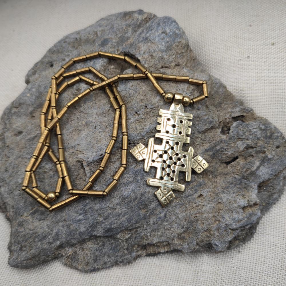 Collana etnica in ottone con ciondolo - RANIA