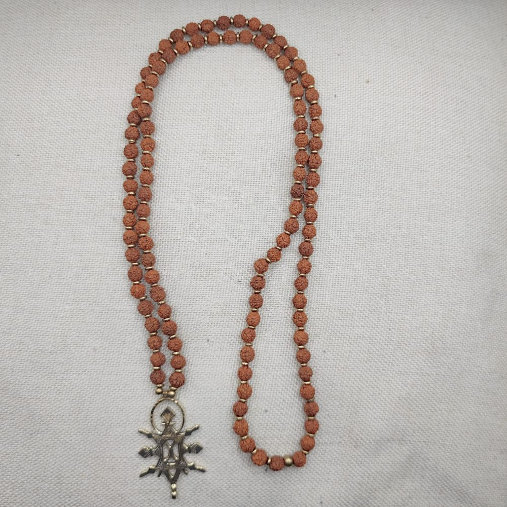 Collana etnica in ottone Rudraksha e ciondolo - FARAH