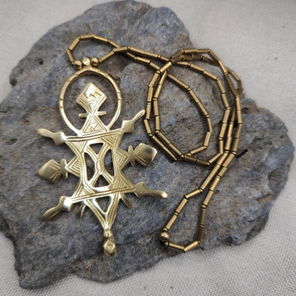 Collana etnica in ottone con ciondolo - SALMA