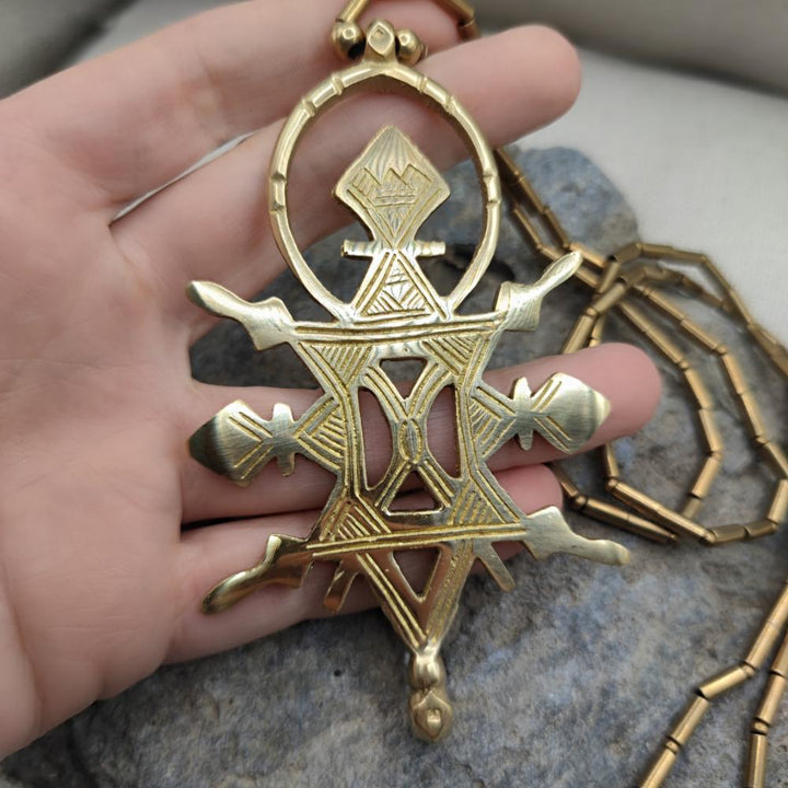 Collana etnica in ottone con ciondolo - SALMA