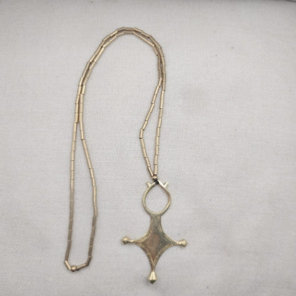 Collana etnica in ottone con ciondolo - ZAHINA