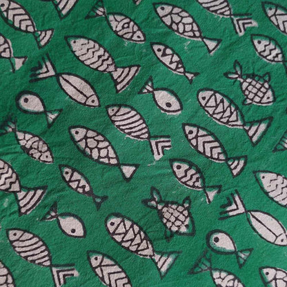 Copriletto etnico verde in cotone con pesci
