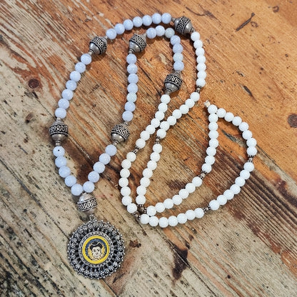 JAPA MALA con CALCEDONIO, Agata bianca e BUDDHA