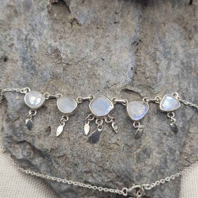 Collana in argento 925 con pietra di luna - RUHANI