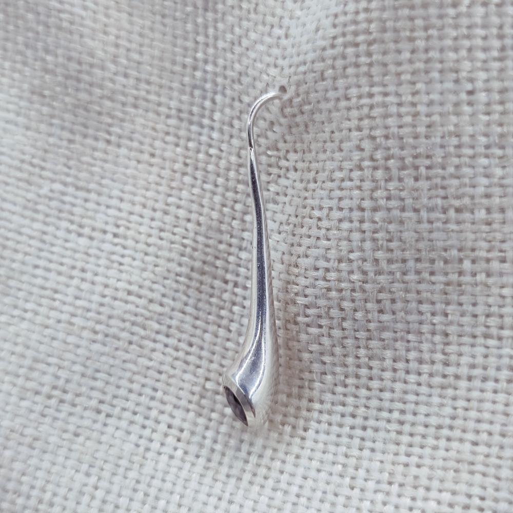 Orecchini minimal in argento 925 granato - KAVYA