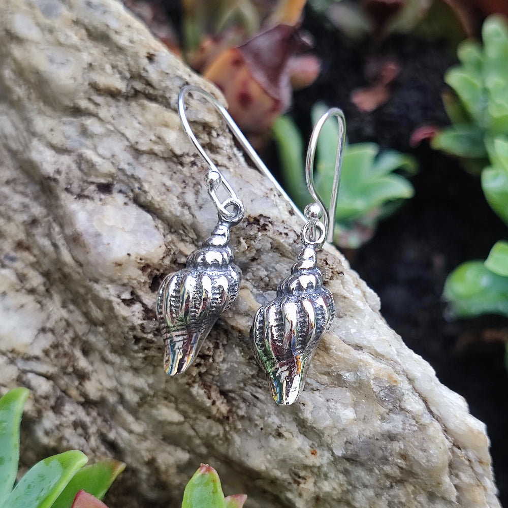 Orecchini Pendenti A Goccia In Conchiglia Verde – 55 Mm – Placcati Argento