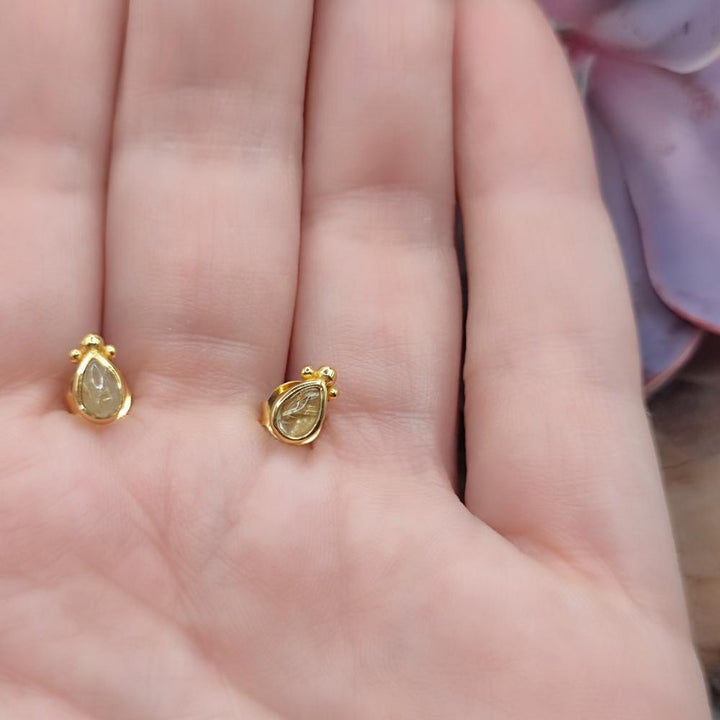 ORECCHINI in argento dorato con pietra - KAREYA