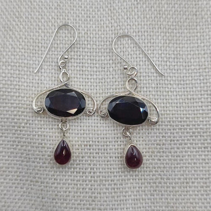 Orecchini etnici in argento 925 con granato - BEAS