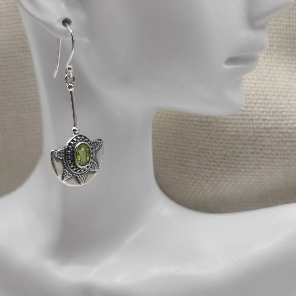 Orecchini in Argento con pietra di peridoto naturale - DANAMARA