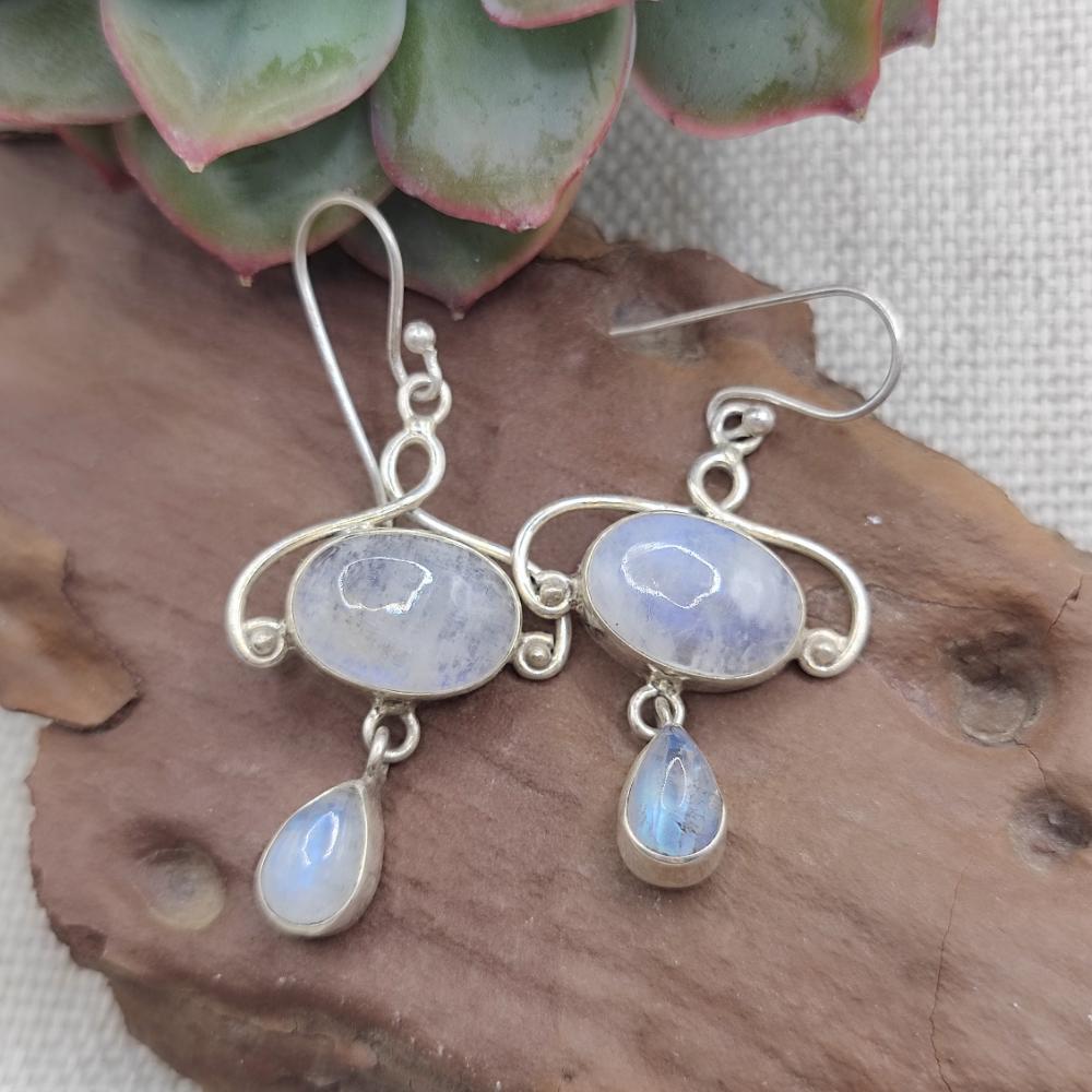 Orecchini in Argento con pietra di luna - TANDUR