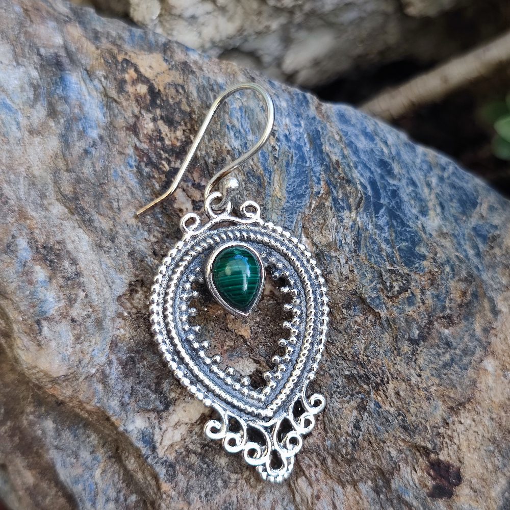Orecchini etnici in argento 925 pietra - RUNIJA