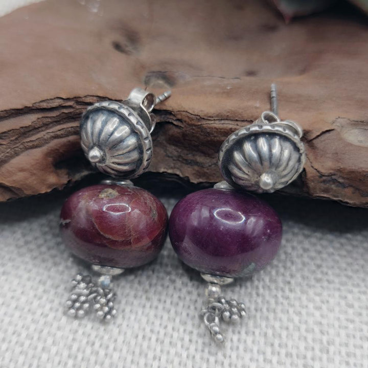 Orecchini artigianali in argento 925 radice di rubino - INDIRA