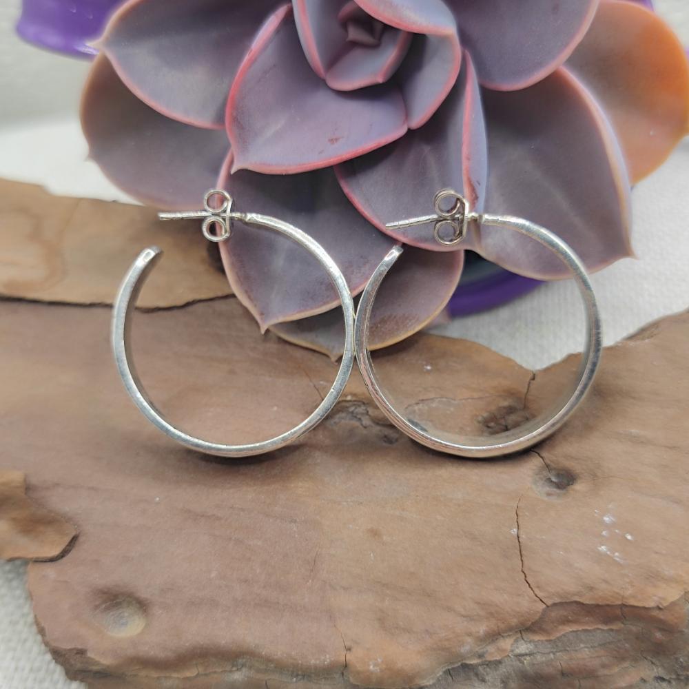 Orecchini a cerchio decorato in argento 925 - ANAYA