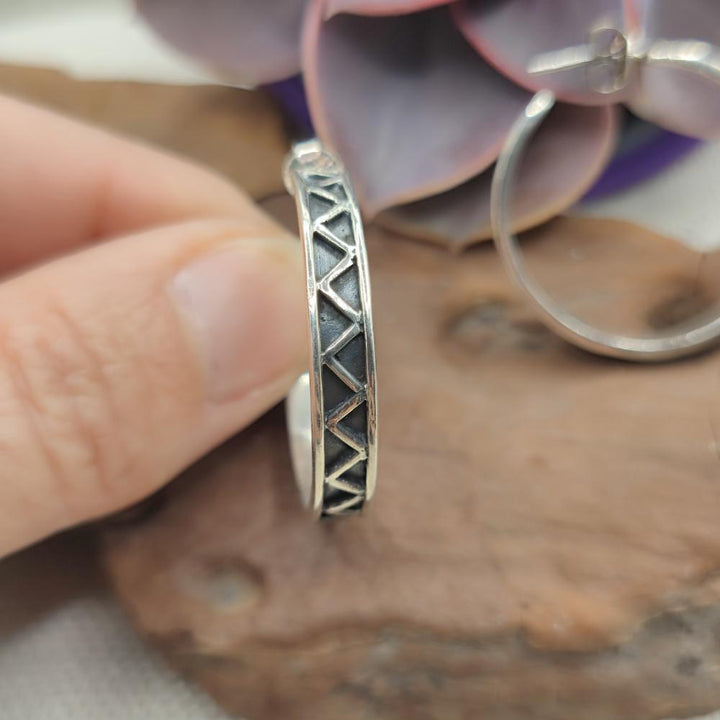 Orecchini a cerchio decorato in argento 925 - ANAYA