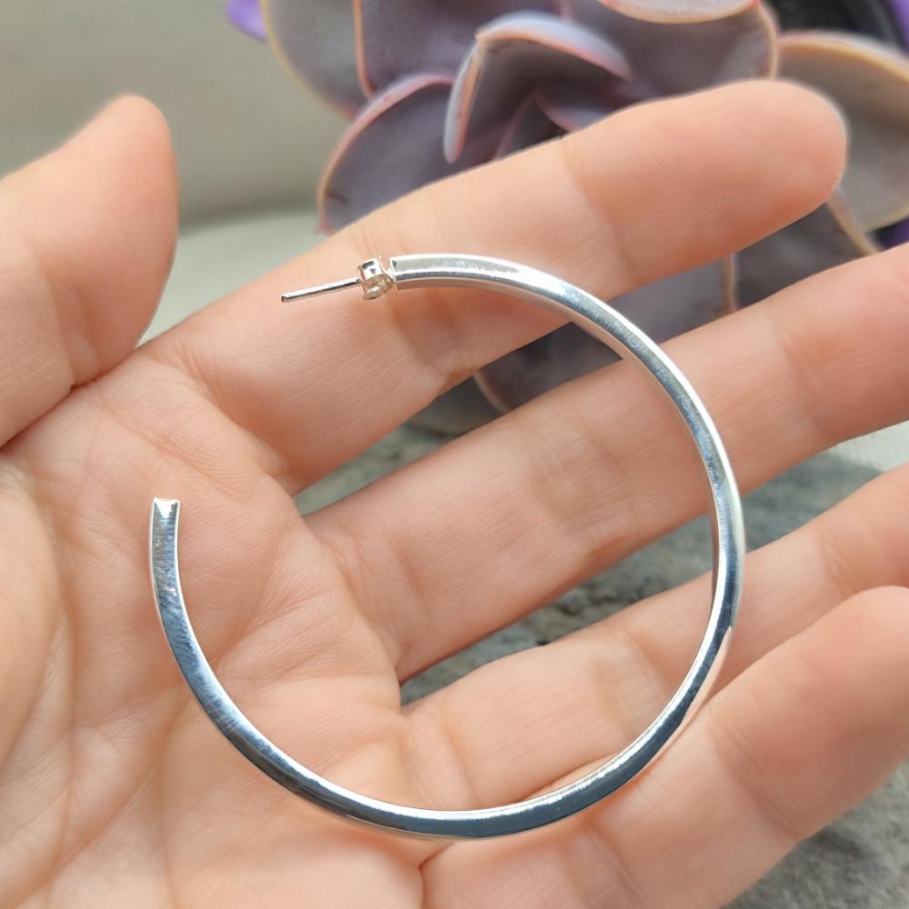 Orecchini a cerchio aperto in argento 925 - MEJI
