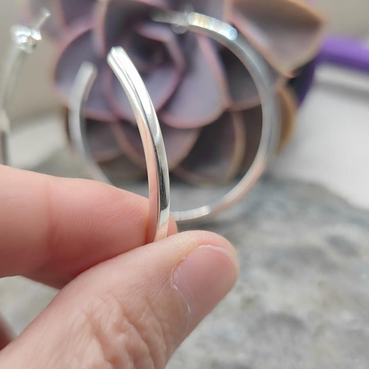 Orecchini a cerchio aperto in argento 925 - MEJI