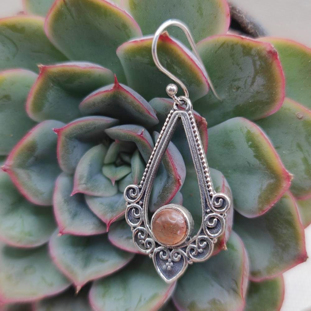 Orecchini etnici pietra del sole in argento 925 - RADHIKA