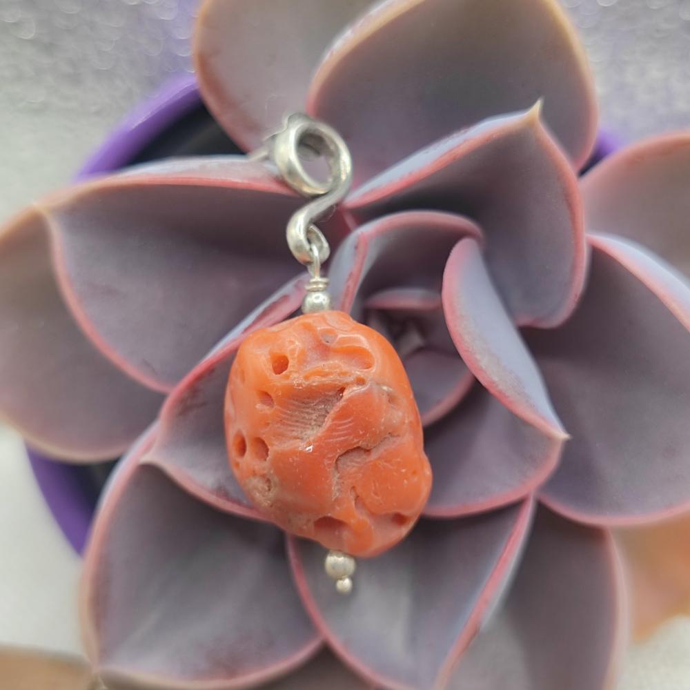 Orecchini artigianali in argento 925 con corallo - LEELA