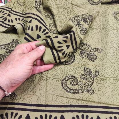 Pareo - Sciarpa artigianale in cotone con fantasie tribali - GEKO