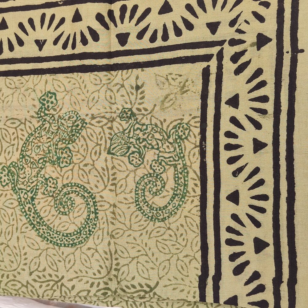 Pareo - Sciarpa artigianale in cotone con fantasie tribali - GEKO