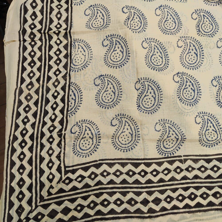 Pareo - Sarong etnico in 100% cotone artigianale PEACOCK – decorazione del bordo