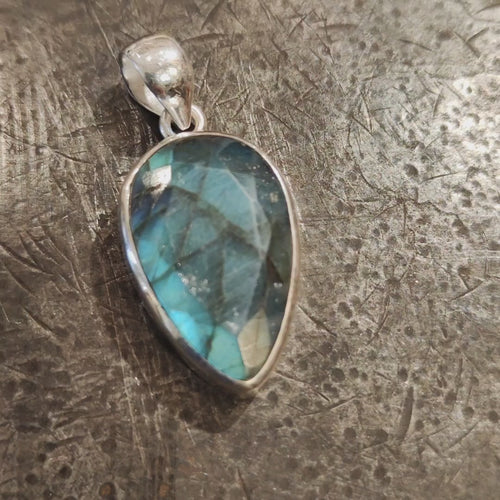 CIONDOLO Labradorite argento 925 - DANYA