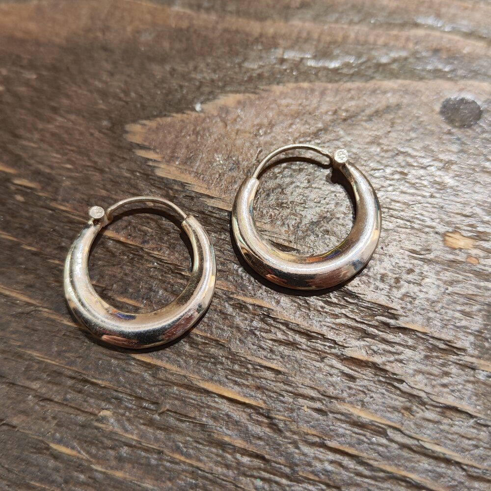 ORECCHINI a cerchio in argento 925 - KANESPURA – immagine 5